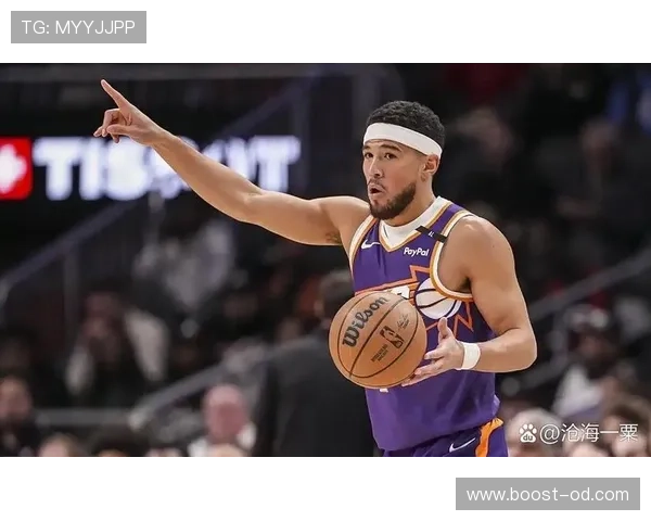 德文·布克挡拆提升得分效率，拉开与其他得分手差距